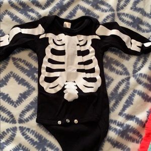 Skeleton Onsie amd skirt set!